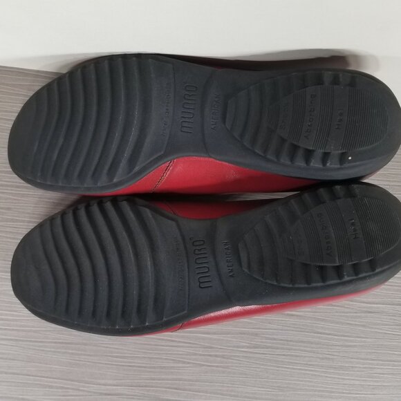 Munro Berkley Front-Zip Sneaker, Red Leather, Women’s Size 8 W - Picture 11 of 12